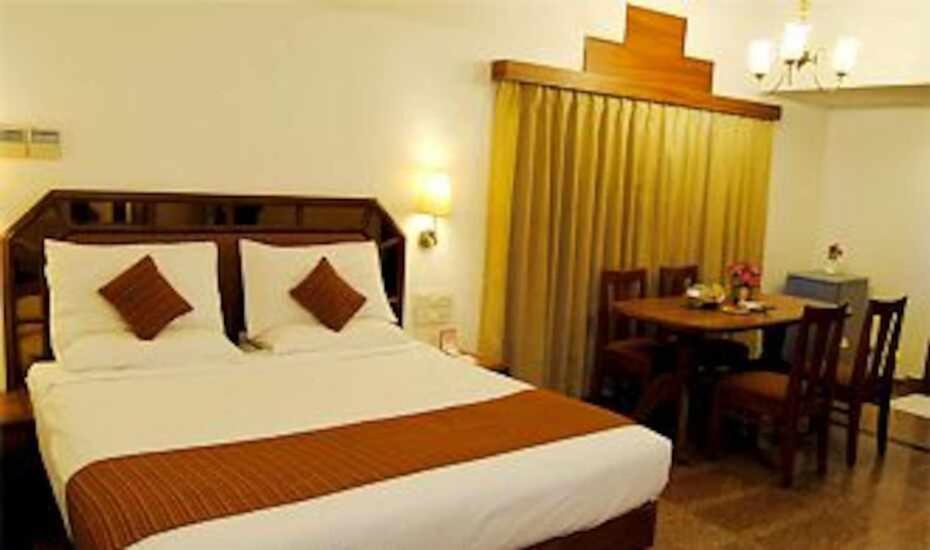 Hotel Maurya International Ченнаи Экстерьер фото